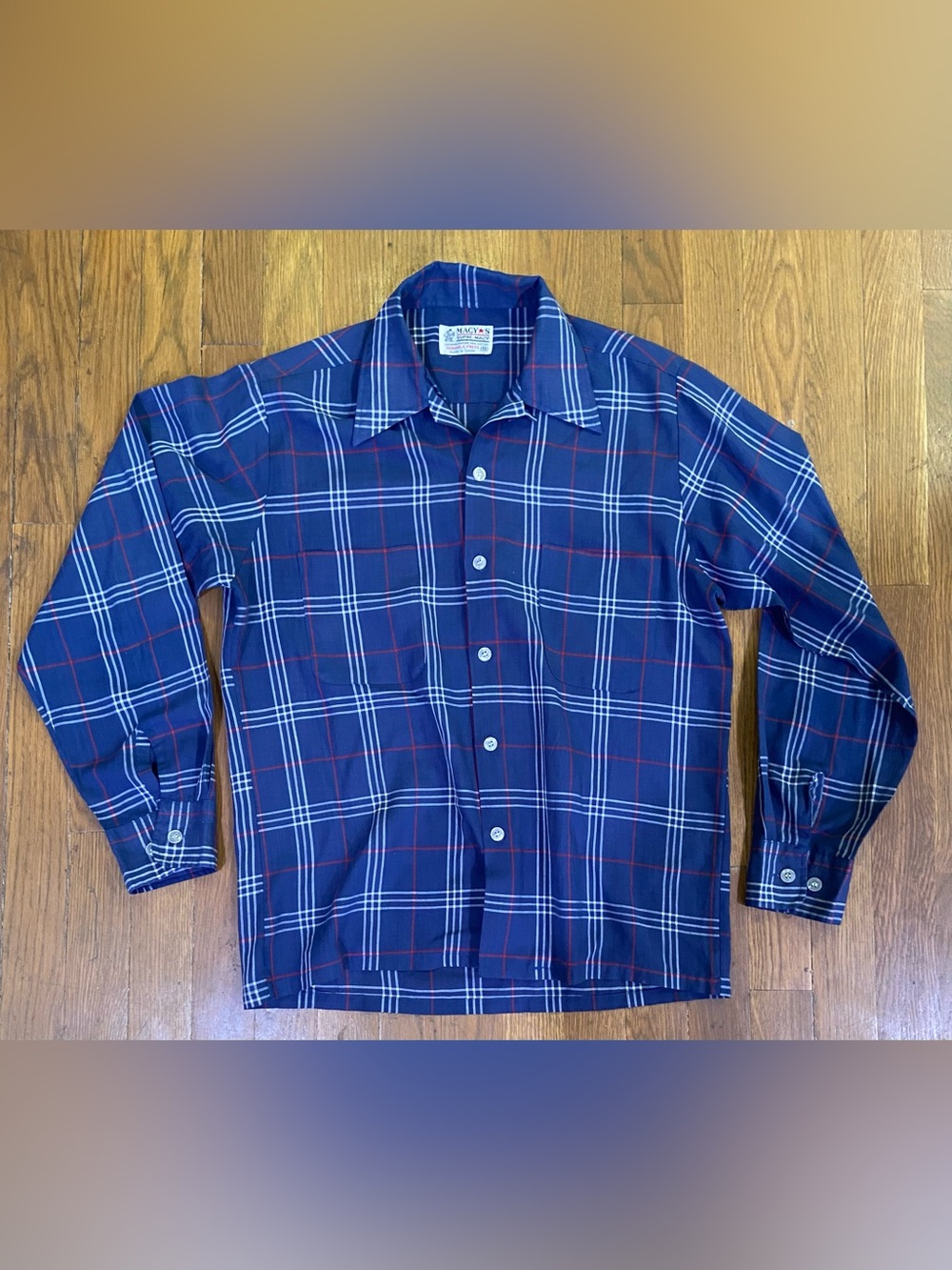 Vintage Macy's Men's Blue Plaid Long-Sleeve Sleepwear - Men’s Small
